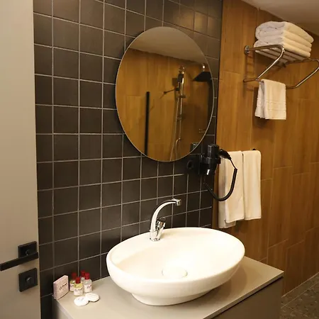 Rush Otel